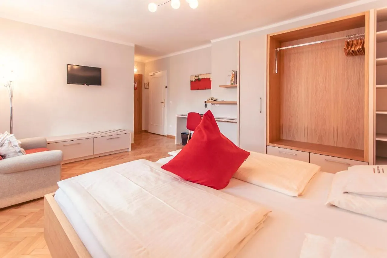 ****  Hotel Rosenvilla Salzburg Austria
